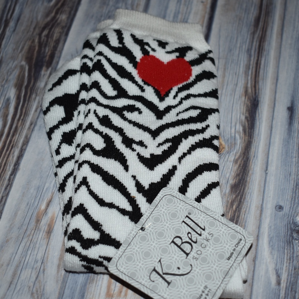 K. Bell Socks Women's Zebra Heart Black White New